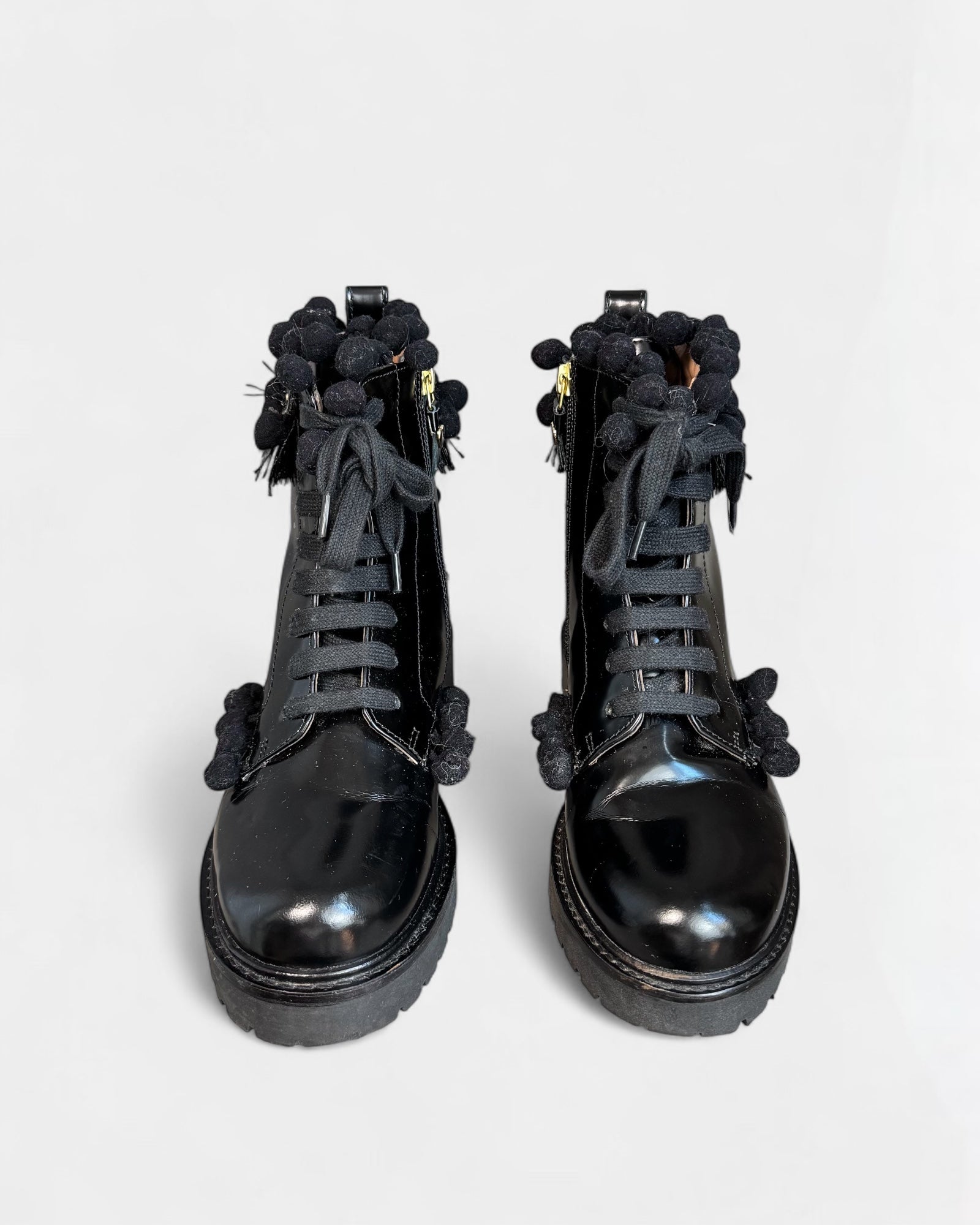 Twinset black ankle boots with pompoms, 37