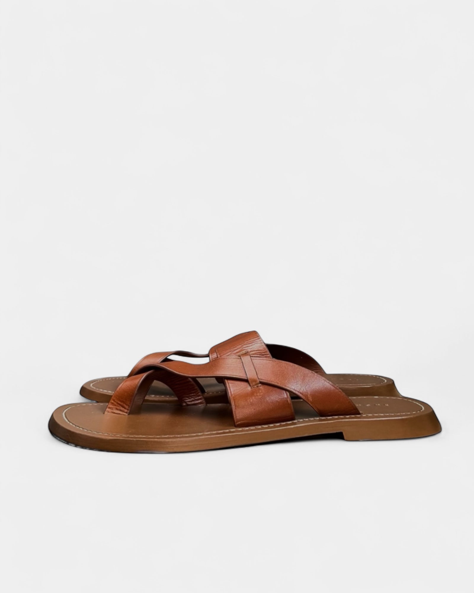 Leather sandals, 40 Sister